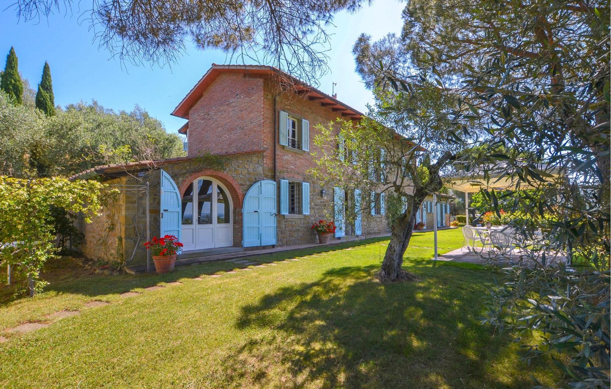 Cozy Home In Cortona With Kitchen Exteriör bild